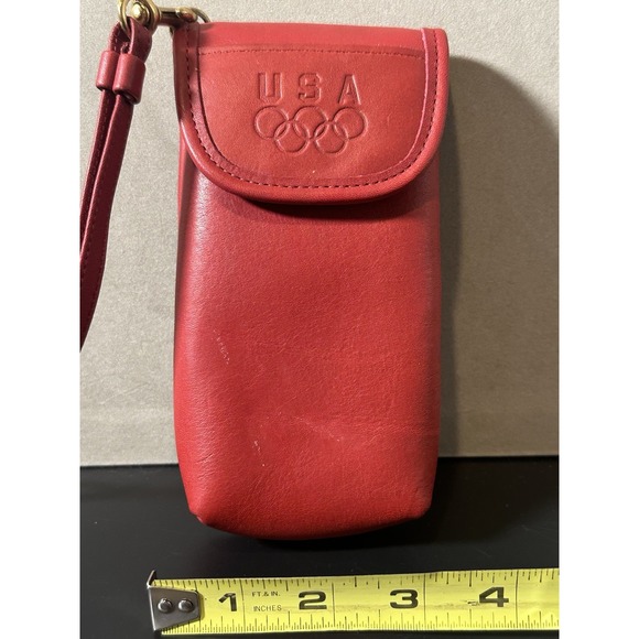 Vintage Coach USA Olympic Red Leather Phone Case Wristlet /wallet - Picture 3 of 8